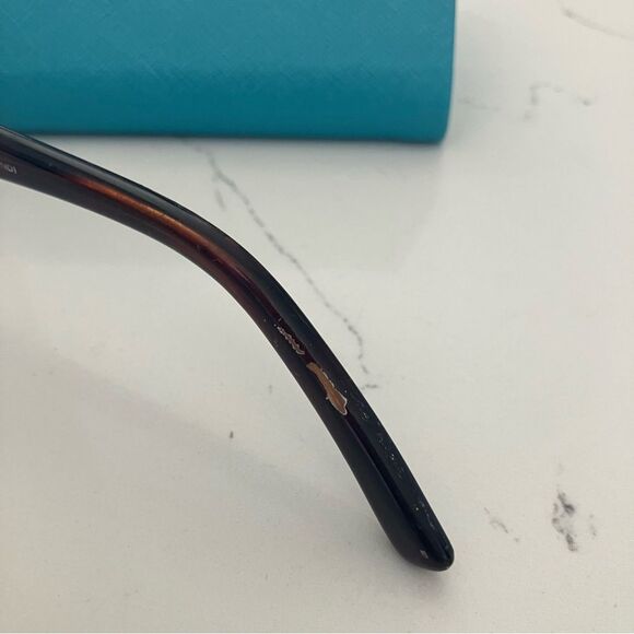 FENDI Women's Square Sunglasses FS5227 Tortoise Brown Italy - Picture 9 of 10